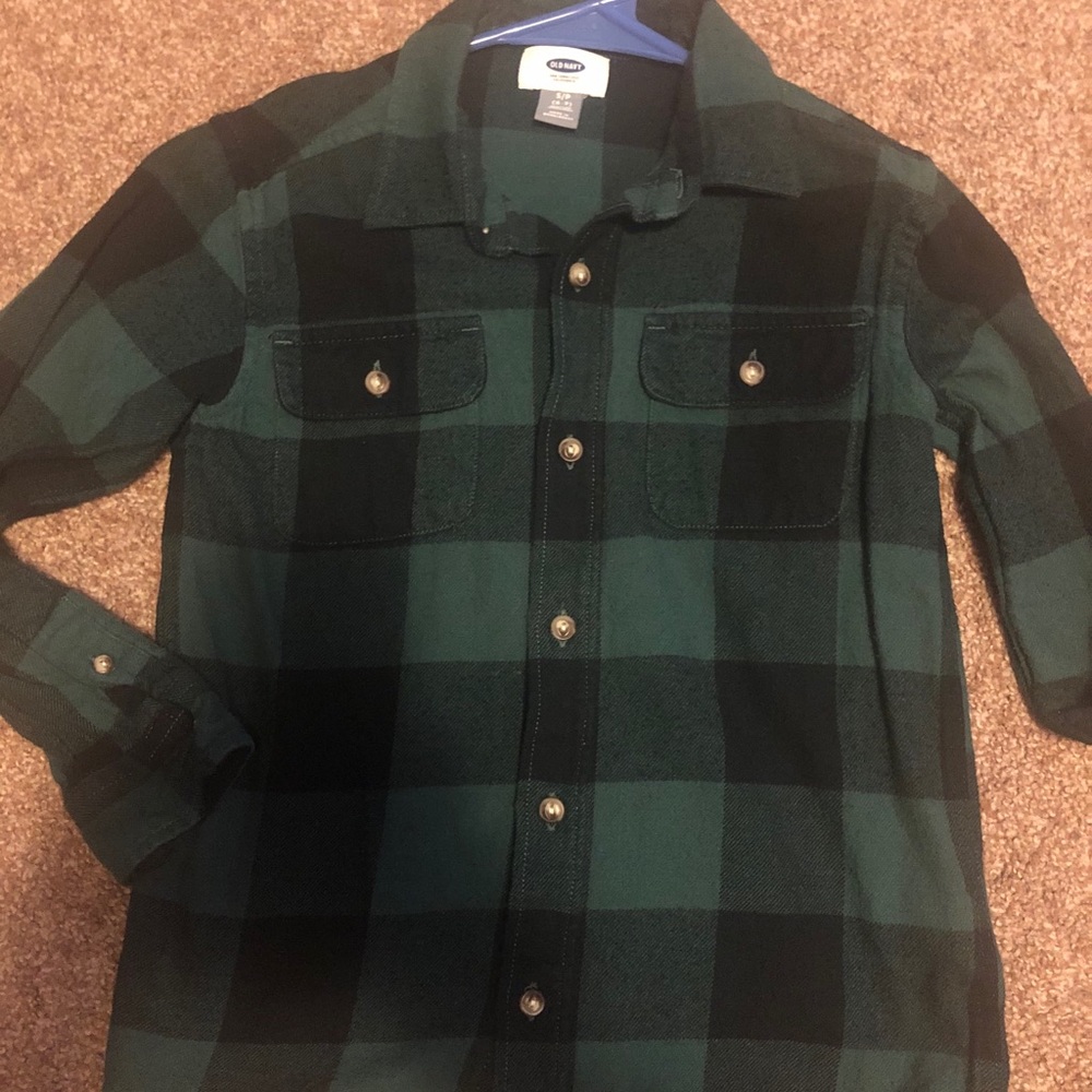 OLD NAVY Flannel perfect Christmas flannel